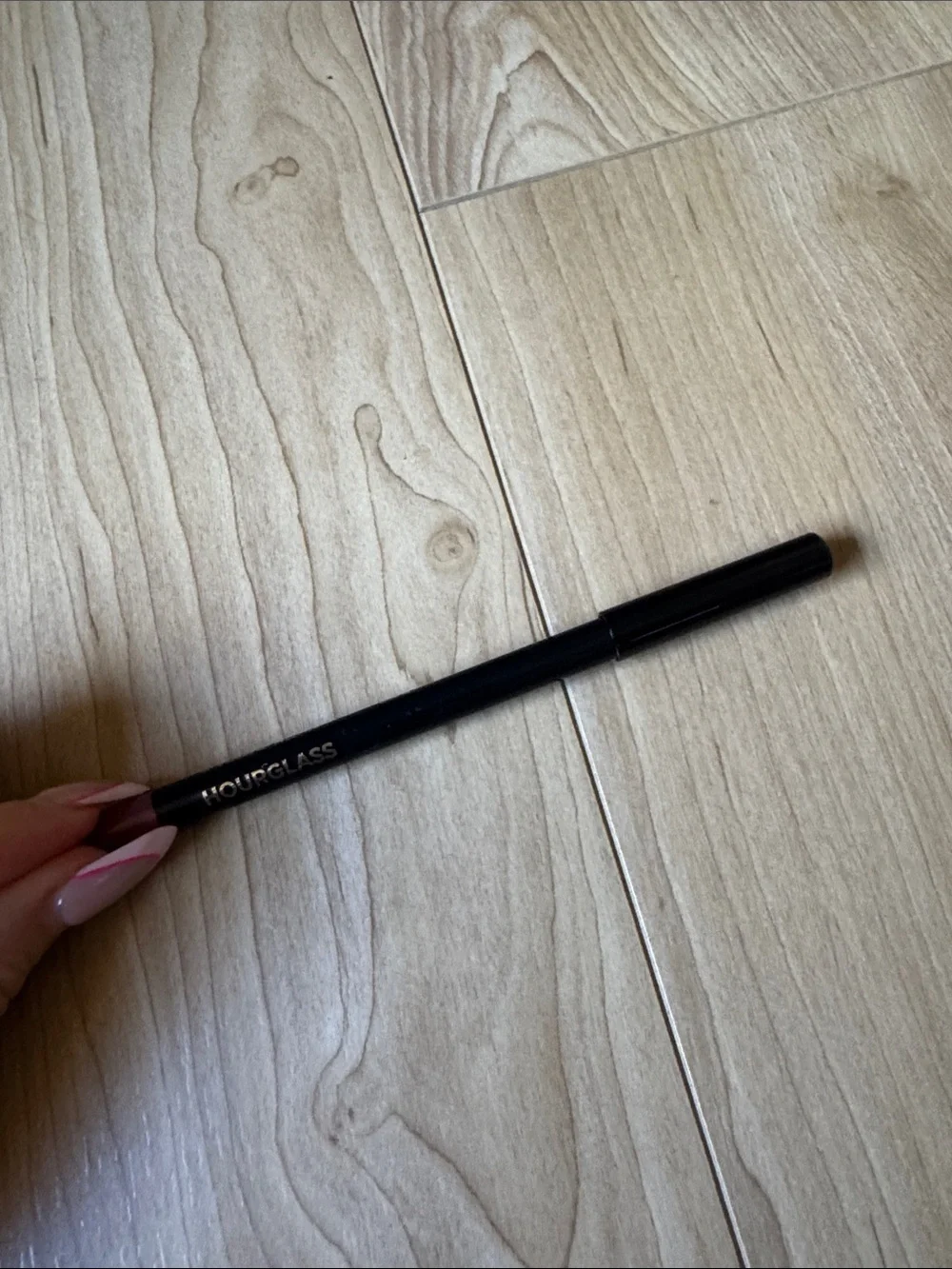 Hourglass Shape and Sculpt Lip Liner – Obsess 4.5